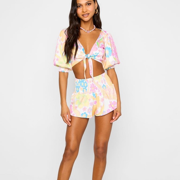 New Beach Bunny Floral Tie-Front Top - Picture 1 of 5